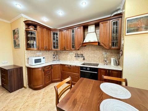 квартира по адресу Александра Мишуги ул., 12