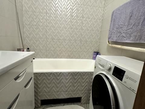 квартира за адресою Івана Миколайчука вул., 8