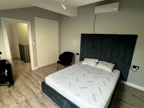 квартира за адресою Пантелеймона Куліша вул., 11