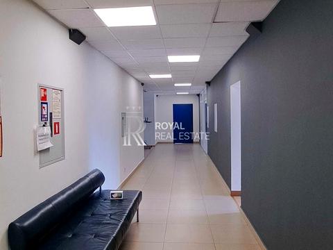 комерційна за адресою Євгена Сверстюка вул. (Марини Раскової), 11