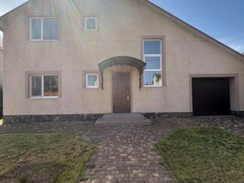 будинок за адресою Горіхова вул.