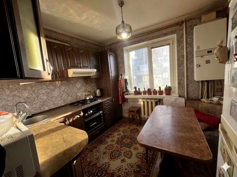 квартира за адресою Левка Лук'яненка вул. (Ватутіна), 56