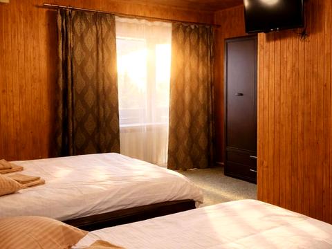 комерційна за адресою Джерельна вул., 1