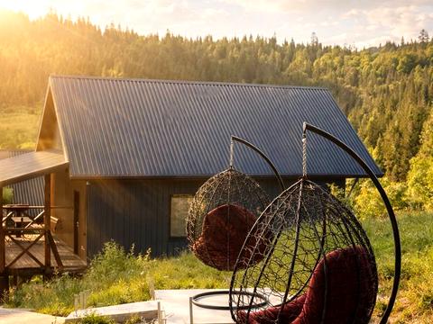 комерційна за адресою Джерельна вул., 1