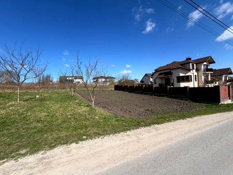 участок по адресу Дорошенка