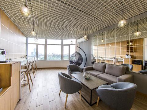 комерційна за адресою Саксаганського вул., 121