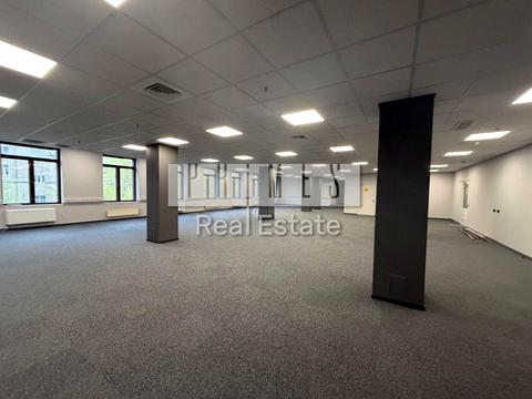 комерційна за адресою Хрещатик вул. (Kreschatic), 1