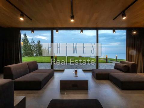 дом по адресу Левадна, 1