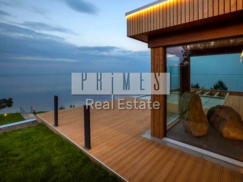 будинок за адресою Левадна, 1