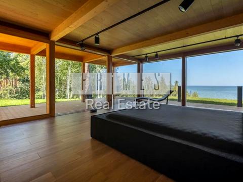 дом по адресу Левадна, 1