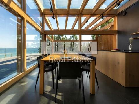 дом по адресу Левадна, 1