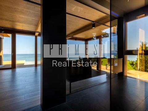 дом по адресу Левадна, 1