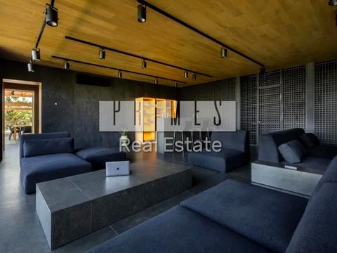 дом по адресу Левадна, 1