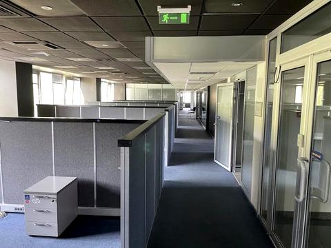 комерційна за адресою Пирогівський Шлях вул. (Червонопрапорна), 167-А