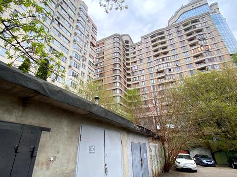 паркоместо по адресу Жилянская ул., 59