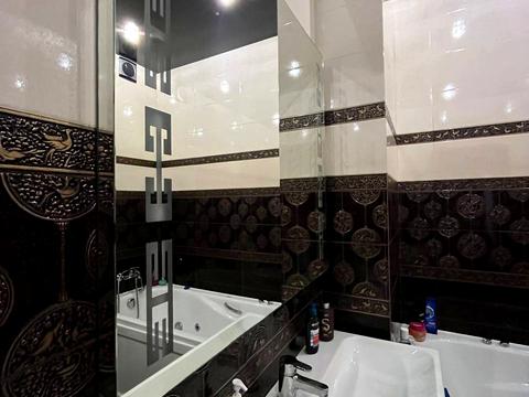 будинок за адресою Тополина вул.