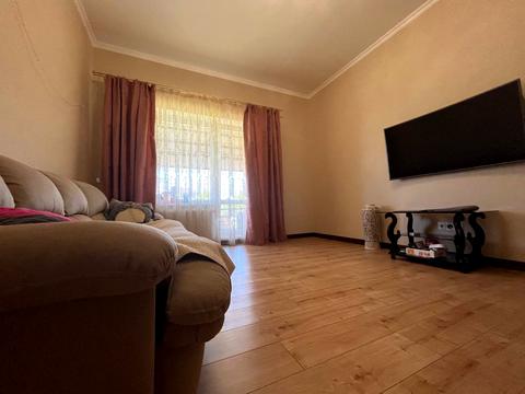 будинок за адресою Тополина вул.