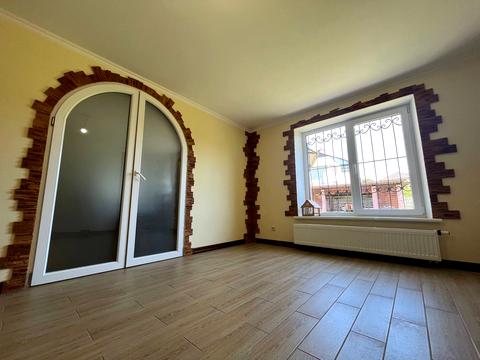 будинок за адресою Тополина вул.