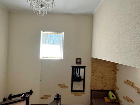 будинок за адресою Тополина вул.