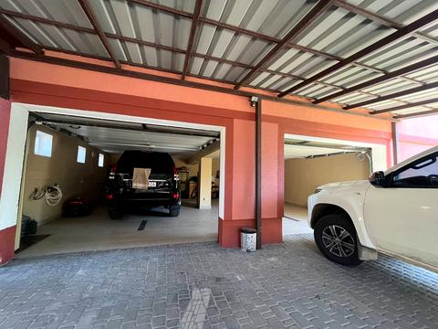 будинок за адресою Тополина вул.