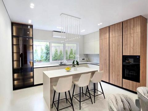 дом по адресу с. Лесники, Ватутина пер.