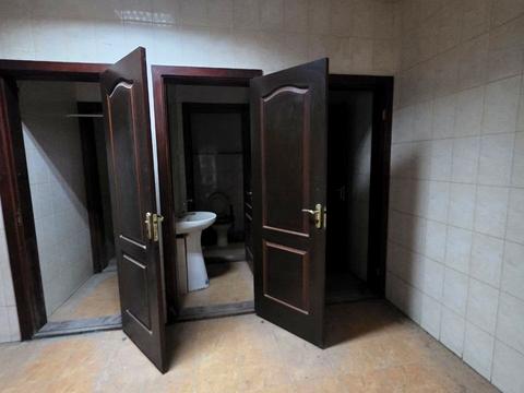 комерційна за адресою Євгена Маланюка вул. (Степана Сагайдака), 114Б