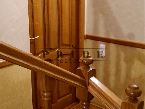 комерційна за адресою Київ, Бессарабський проїзд (Павла Скоропадського), 8-А