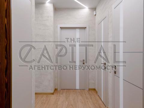 квартира по адресу Любомира Гузара просп. (Космонавта Комарова), 11