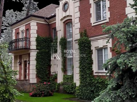 будинок за адресою Лісова вул.