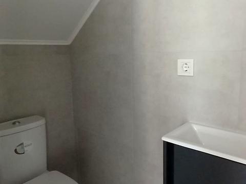 будинок за адресою Салютна вул.