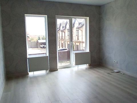 будинок за адресою Салютна вул.