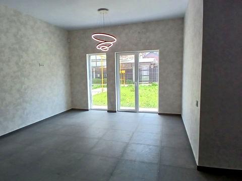 будинок за адресою Салютна вул.