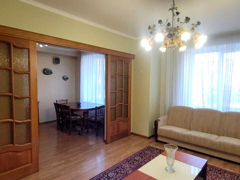 квартира за адресою Маяковського просп., 4