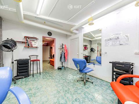 комерційна за адресою Академіка Павлова вул., 160г