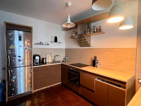 квартира за адресою Слобожанська вул. (8 Березня), 9-А