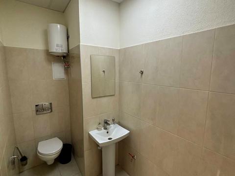 комерційна за адресою Окружна вул., 57а