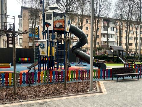 квартира за адресою Космонавтів просп., 49