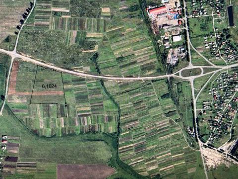 ділянка за адресою 