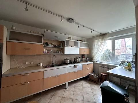 будинок за адресою Дачна