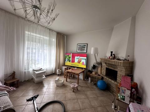 будинок за адресою Дачна