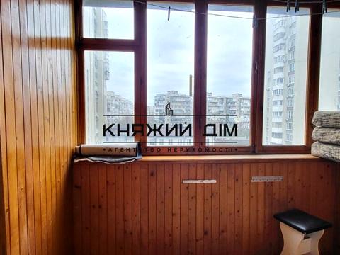 квартира за адресою Павла Тичини просп., 12-А