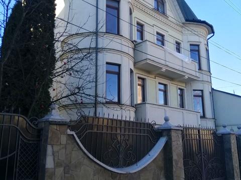 будинок за адресою Республіканська вул., 18