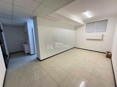 комерційна за адресою Молодіжна вул. (Піонерська), 20