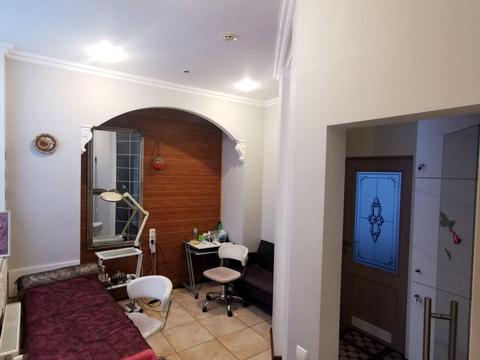 комерційна за адресою Владислава Бувалкіна вул., (Будинок 1)