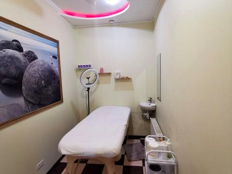 комерційна за адресою Владислава Бувалкіна вул., (Будинок 1)