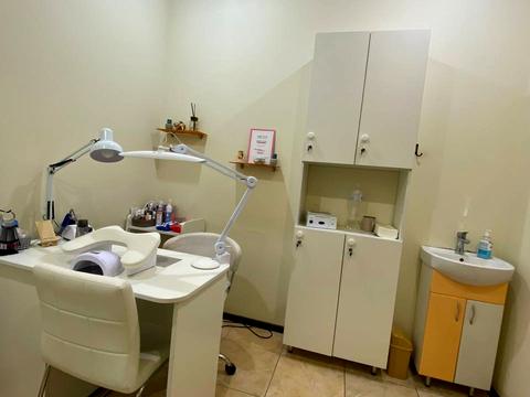 комерційна за адресою Владислава Бувалкіна вул., (Будинок 1)