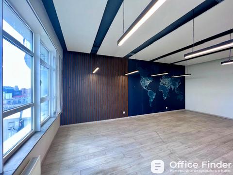 комерційна за адресою Кловський узвіз, 7a