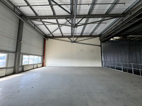 комерційна за адресою Олега Онікієнка вул., 61