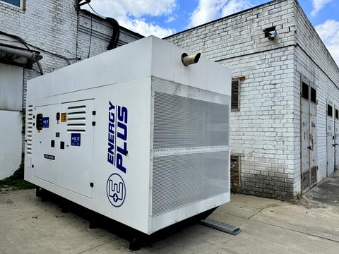 комерційна за адресою Олега Онікієнка вул., 61