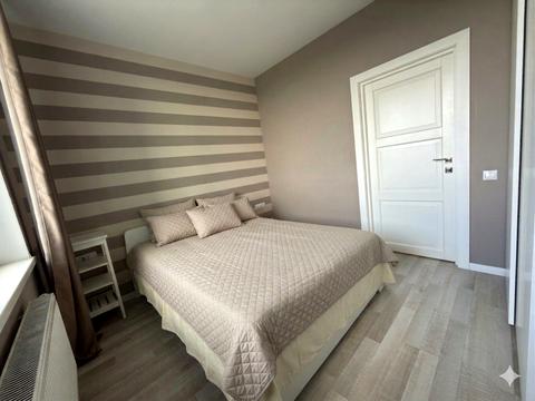 квартира за адресою Академіка Глушкова просп., 9-Г